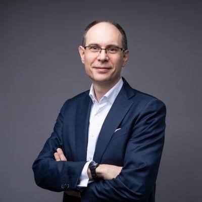 Lukas Bauer